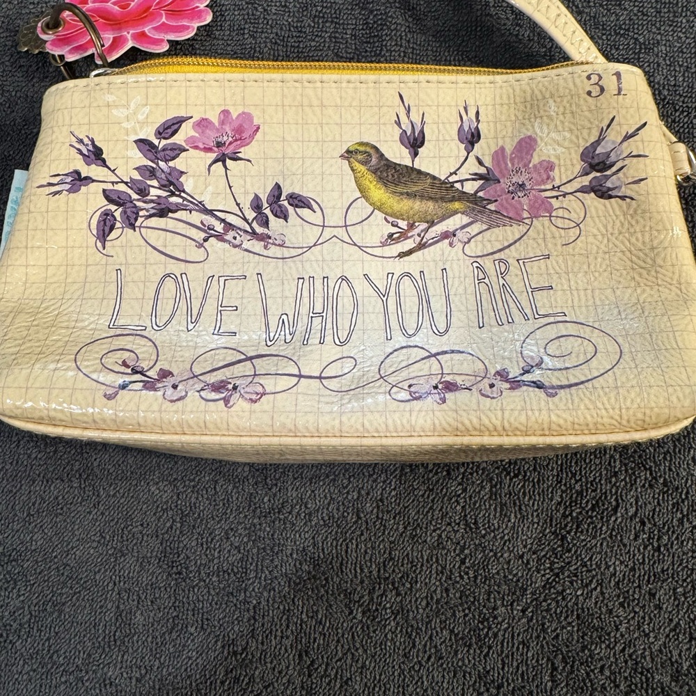 Papaya Brand Cream Floral Printed Women's Wristlet